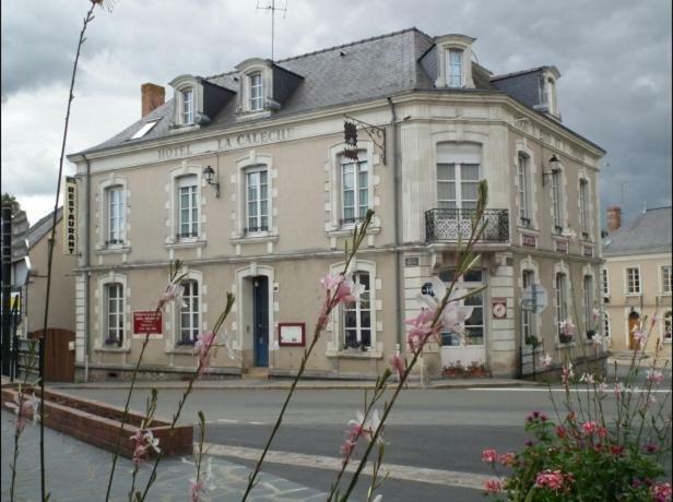 Le Relais De La Caleche Hotel Saint-Denis-d'Anjou Bagian luar foto